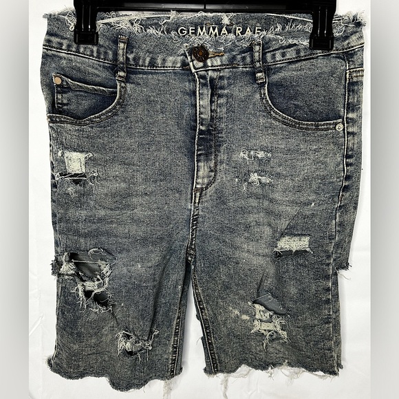 GEMMA RAE Distressed Mid Rise Biker Denim Shorts - Picture 1 of 7
